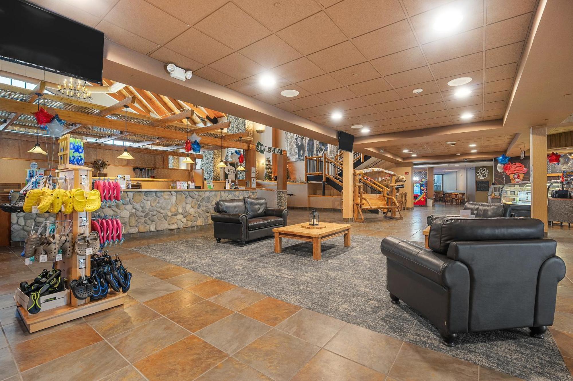 Three Bears Resort Waterpark Near Tomah Ascend Collection Warrens エクステリア 写真